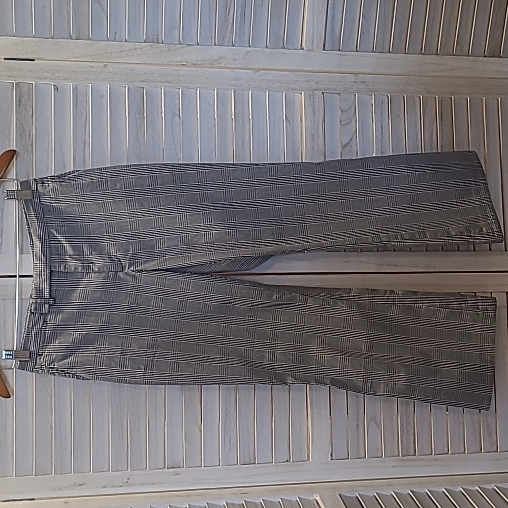 Ralph Lauren Cropped Pants, Size 2